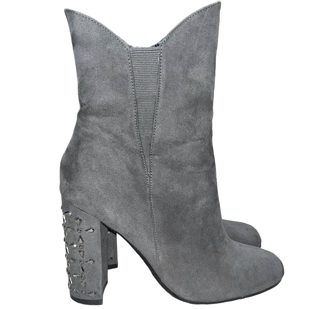 Women’s Dove Grey AMERICAN GLAMOUR BY BADGLEY MISCHKA embellished heel SZ 7